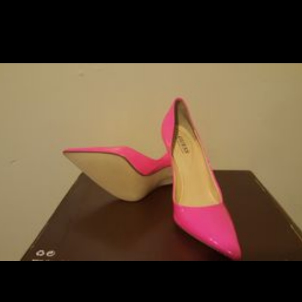 Guess shoes